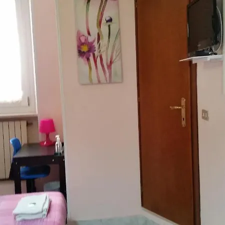 Il Giramondo 招待所 3*