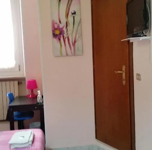 Il Giramondo 게스트하우스 3*